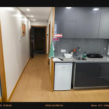 Apartment Stayfleeting 1 *